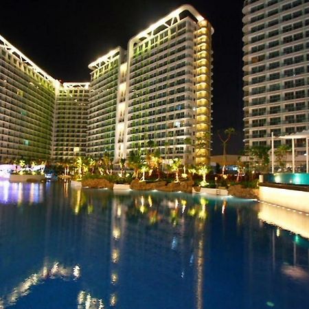 Azure C5 Man-Made Beach Balcony Multiple Units Manila Eksteriør billede